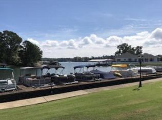 2301 Higdon Ferry Rd, Hot Springs, AR 71913