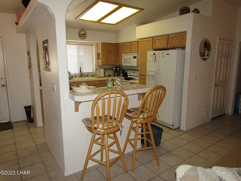 3221 Star Dr — Photo 6