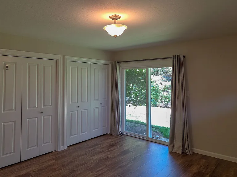 965 Blossom Hill Rd — Photo 11