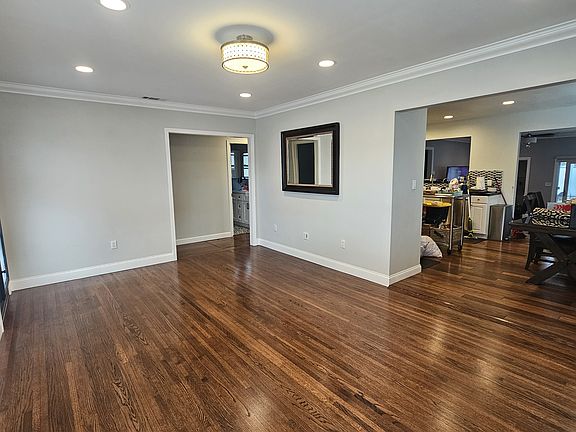 FRONT ROOM corner view 1