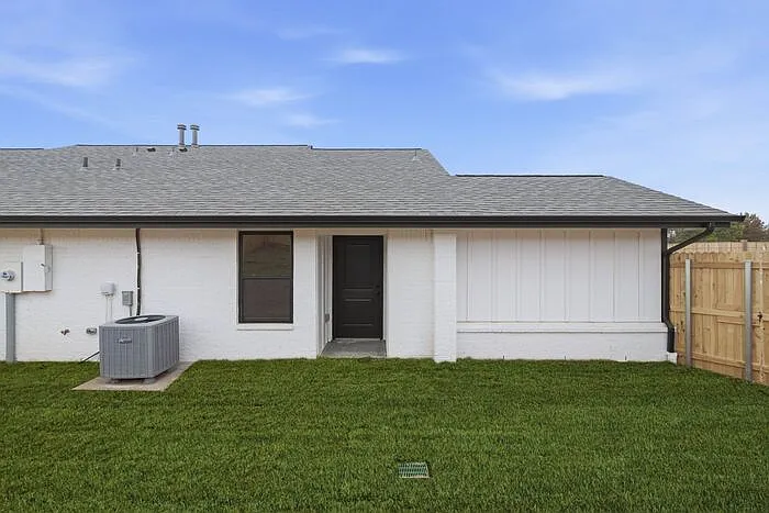 3427 N Ironwood Ave — Photo 33