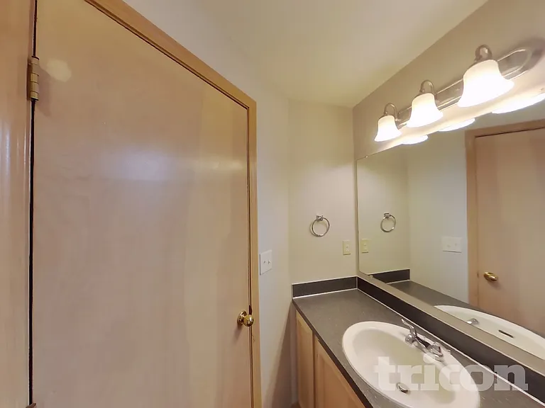 6031 Thornbury Pl SE — Photo 10