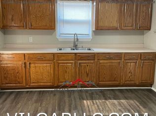 3827 Ivy St, East Chicago, IN 46312