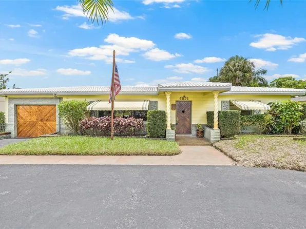 5821 52nd Ave N, Kenneth City, FL 33709
