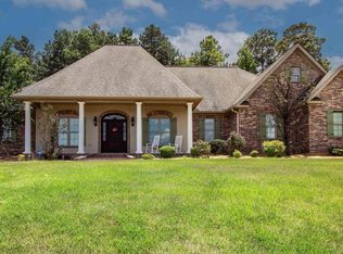 301 Timber Hills Dr, El Dorado, AR 71730