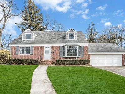 16 Acorn Drive, East Northport, NY, 11731