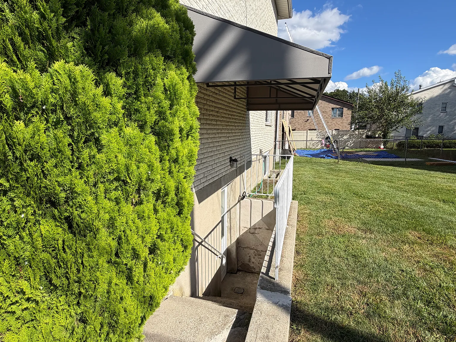 440 Brinkerhoff Ave — Photo 4