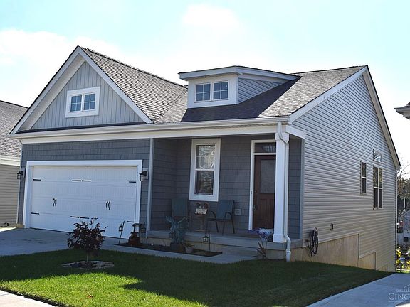 4th image of 3371 Forestview Dr