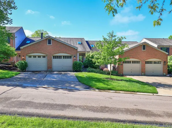 5399 Londonderry Dr, Cincinnati, OH 45241