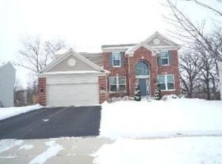 2428 Woodside Dr, Carpentersville, IL 60110