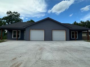 208 W Arden St UNIT 1 & 2, Tahlequah, OK 74464