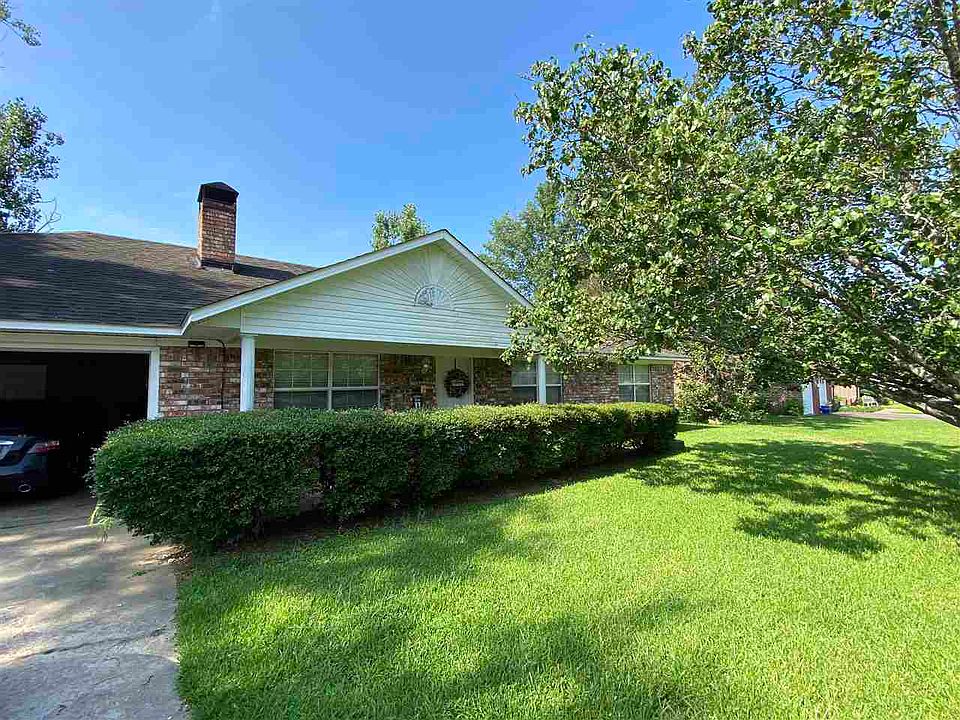 1st image of 6703 Chaparral St