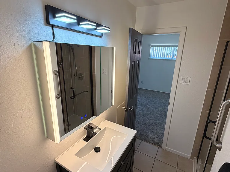 10300 Stovall Pl NE — Photo 12