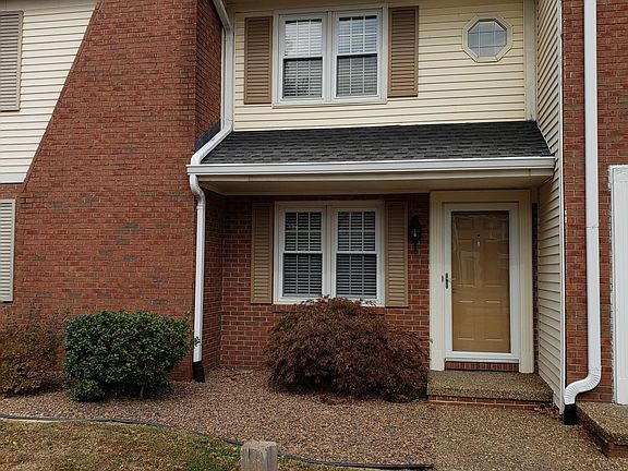 2nd image of 654 Kingswood Dr #654