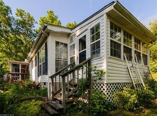 62 Bryson Rd, Mills River, NC 28759