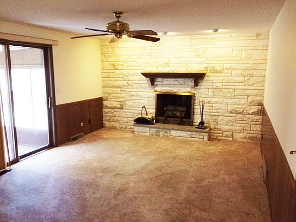 Family Room with Fireplace