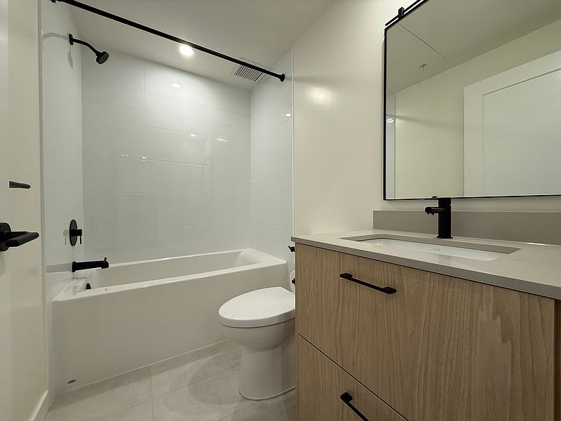 Langley Apartment for rent - 2 Bedrooms — photo 3