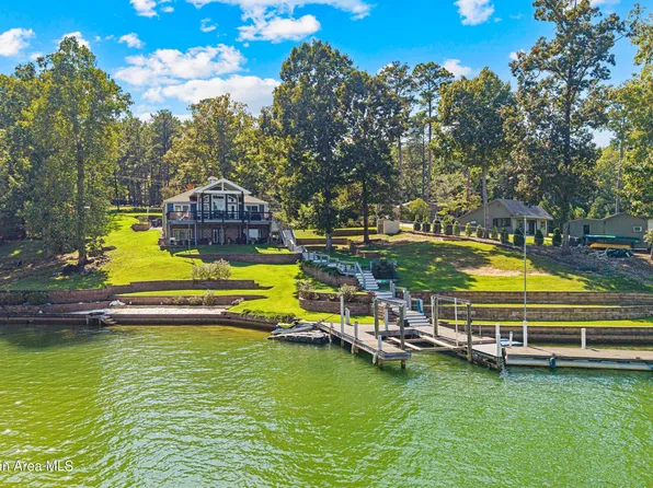 320 Tulip Dr, Equality, AL 36026