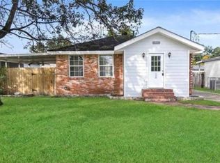 32 Old Hickory St, Chalmette, LA 70043