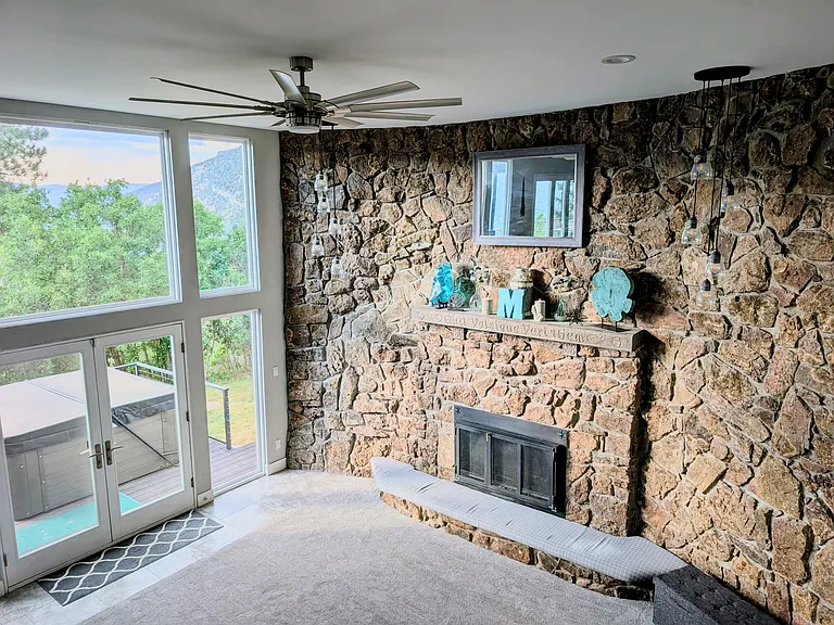 77 Whispering Pines Cir — Photo 20