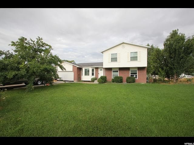 1st image of 12068 S Hawes Cir