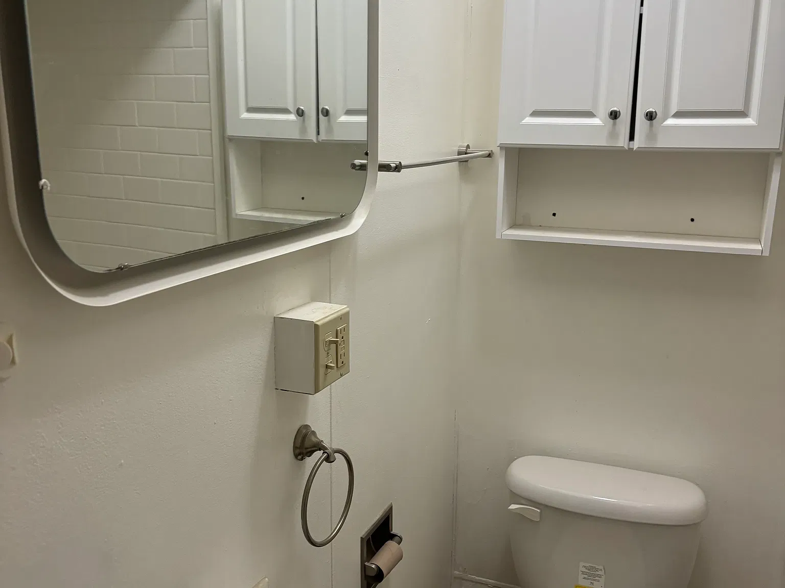1 bed, 488 sqft, $990 — Photo 3