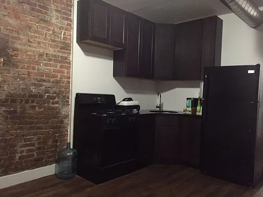 Rented by G2 Realty Group LLC | media 19