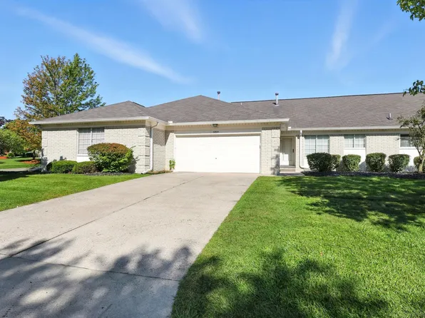 38549 Sycamore Meadow Dr, Clinton Township, MI 48036