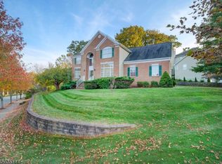 1 Eliot Ct, Ledgewood, NJ 07852