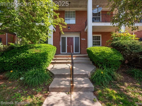 27580 W Echo Valley Suite 144, Farmington Hills, MI 48334