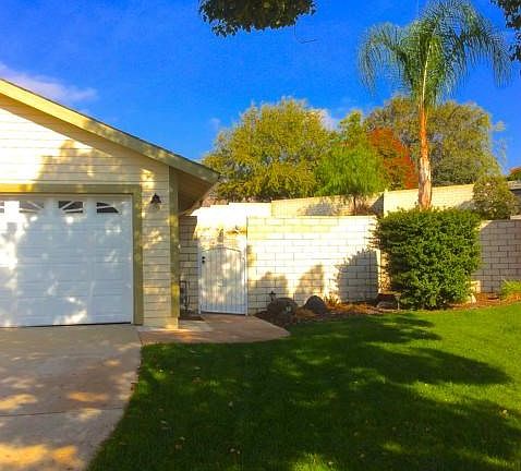 4th image of 35580 Lilac Ln