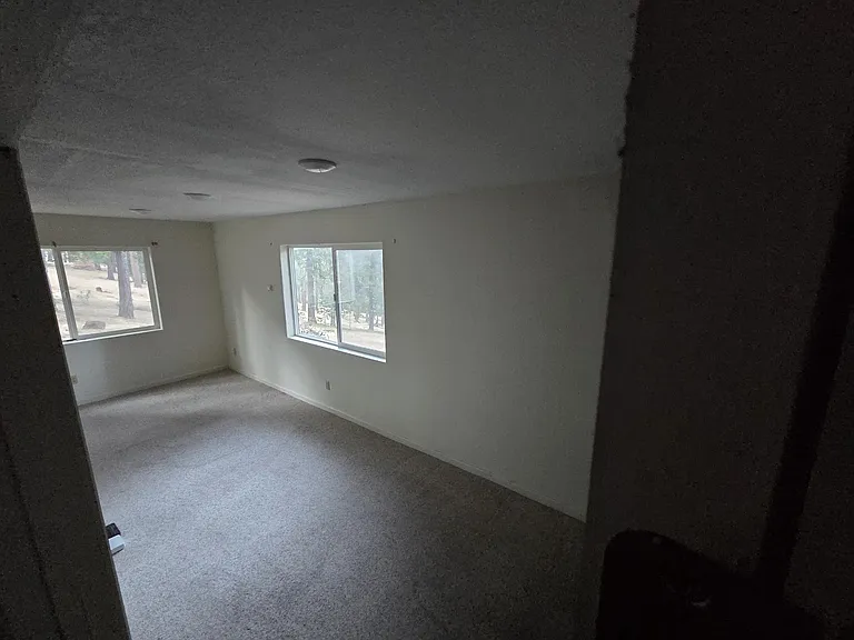 19844 Pine Dr E — Photo 22