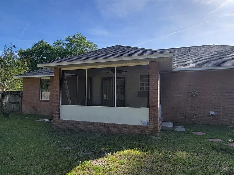 708 N 7th St — Photo 16