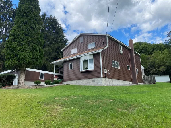 8239 Hill Rd, Hubbardsville, NY 13355