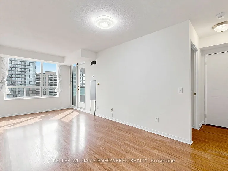 238 Doris Ave #1511 — Photo 10
