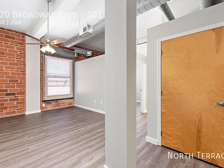 920 Broadway Blvd #101 — Photo 11