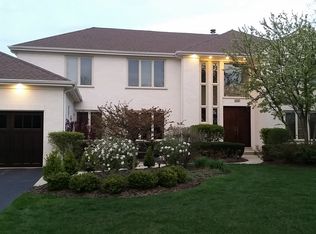 1537 Windy Hill Dr, Northbrook, IL 60062