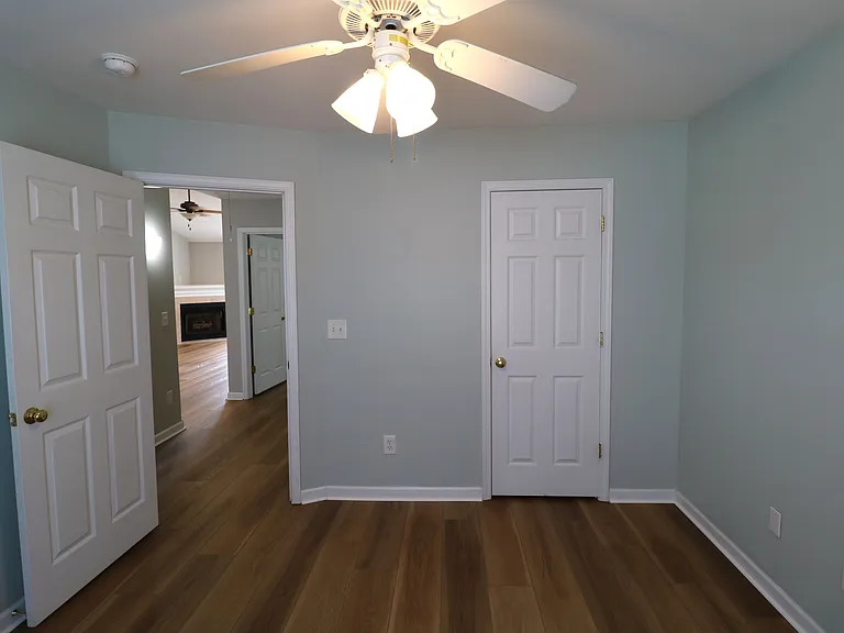 6004 Old Park Ln — Photo 24