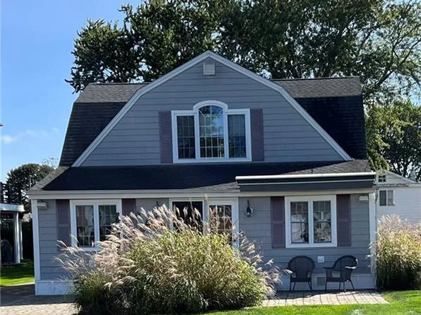 106 Old Sea Lane, Old Saybrook, CT 06475