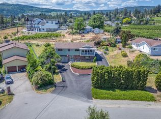 2489 Chieftain Rd, West Kelowna, BC V4T 1N3