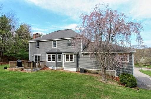 3rd image of 11 Candlewood Way