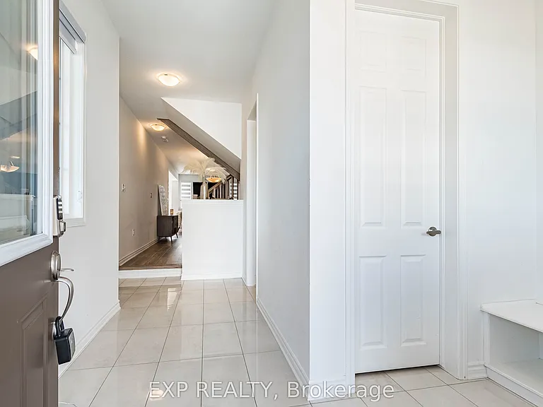 1257 Ferguson Dr #15 — Photo 2