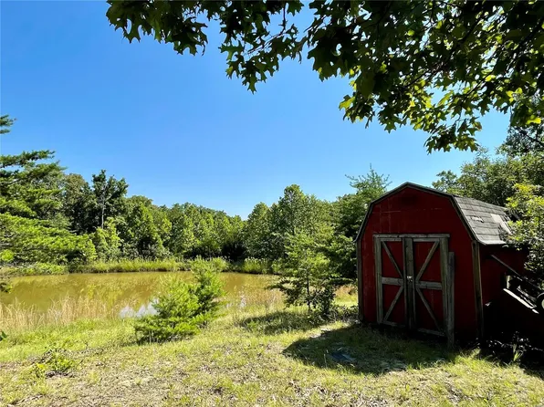 37 Signal Hill Ln, Steelville, MO 65565