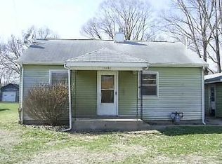 24814 Front St, Sterling, IL 61081