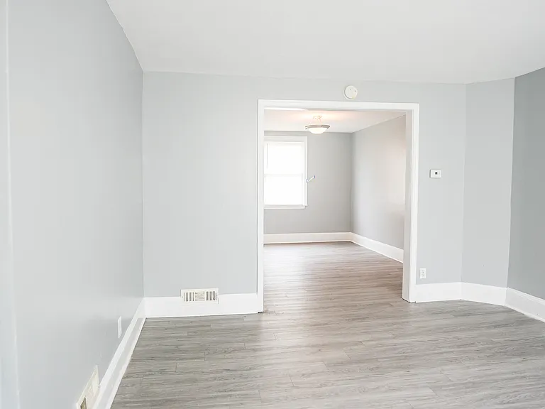 3249 Westmont Ave — Photo 3