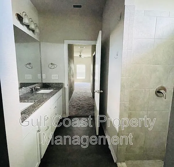 1700 NW 6th St — Photo 20