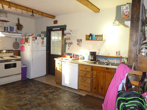 2nd image of 6395 Craftons Gate Hwy