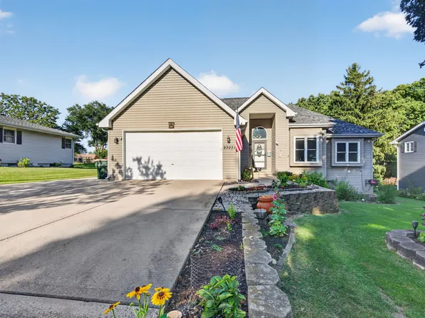 23031 S Belle Ln, Channahon, IL 60410