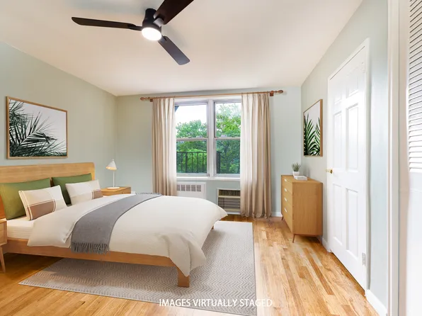 770 Ocean Parkway image 16 of 26