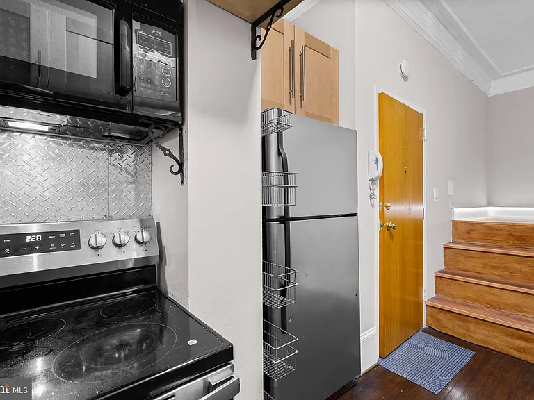 1326 Vermont Ave NW #4 — Photo 13